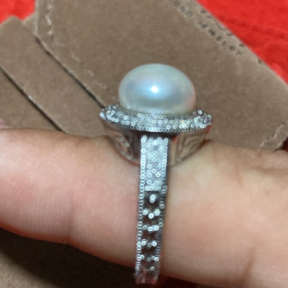 Affinity Diamonds, 10mm Pearl White Diamond 925 size 7 - Picture 3 of 9
